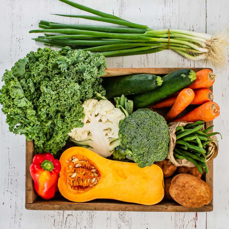 Fresh-local-organic-vegetables-box-seasonal-eating-healthy-living