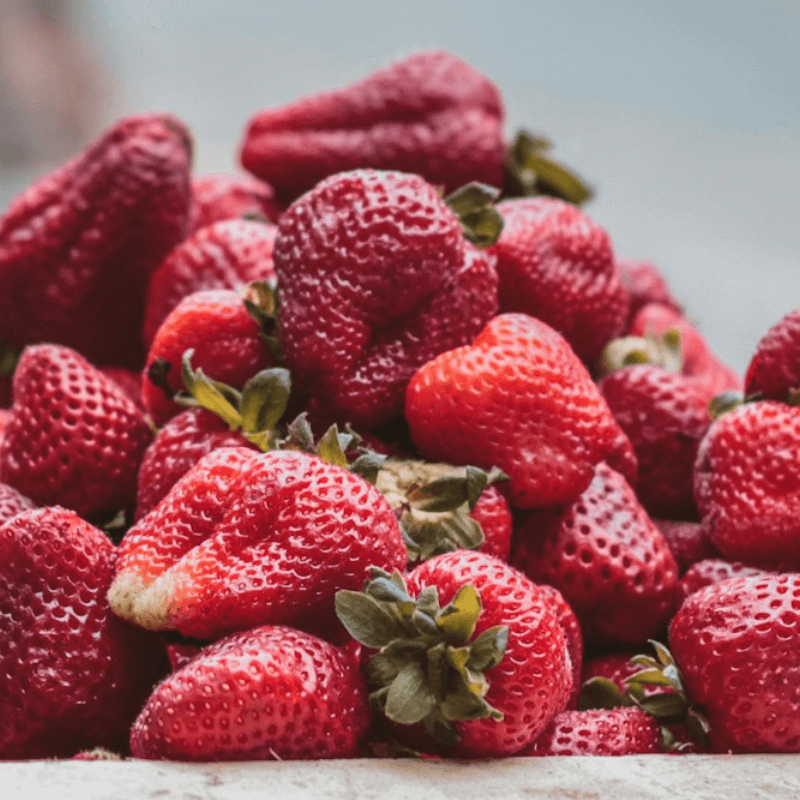 Organic-Spray-Free-Chemical-Free-Fruit-Vegetables-Home-delivery-brisbane-gold-coast-strawberries