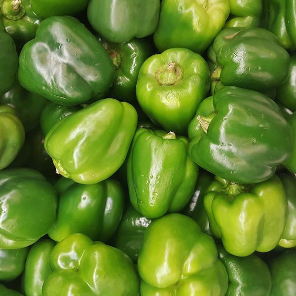 Fresh spray free green capsicum from Spray Free Farmacy's online fruit and vegetable store
